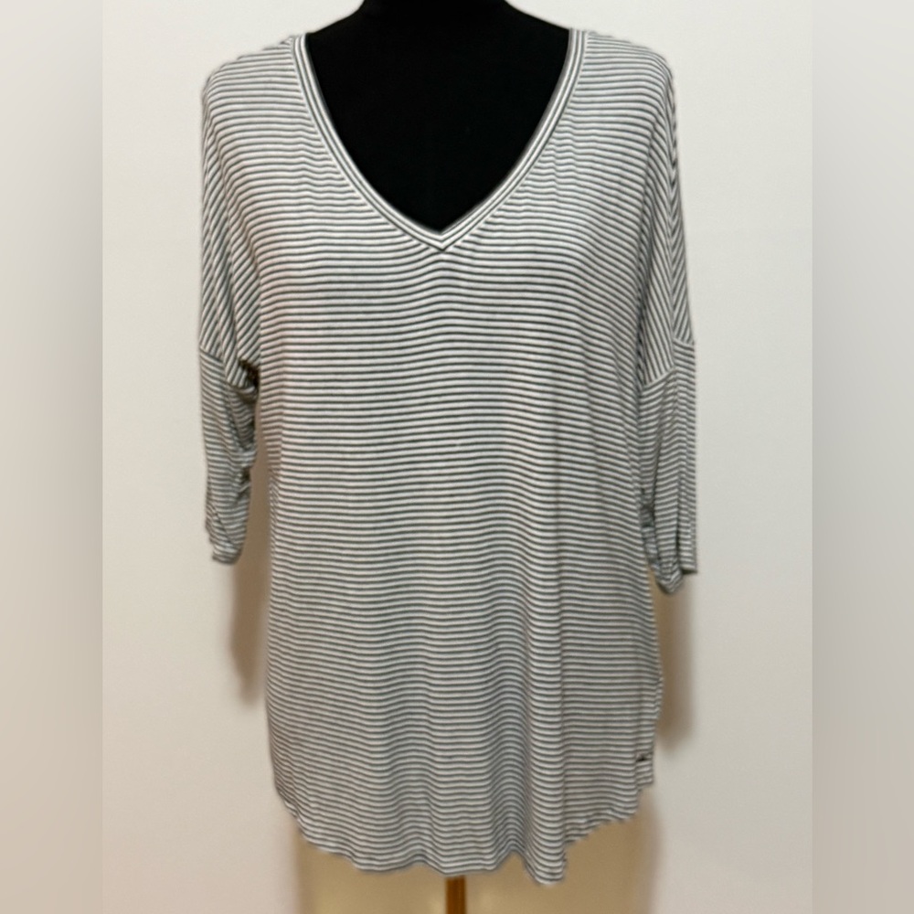 American Eagle Outfitters Black and White Striped Long Sleeve Top
